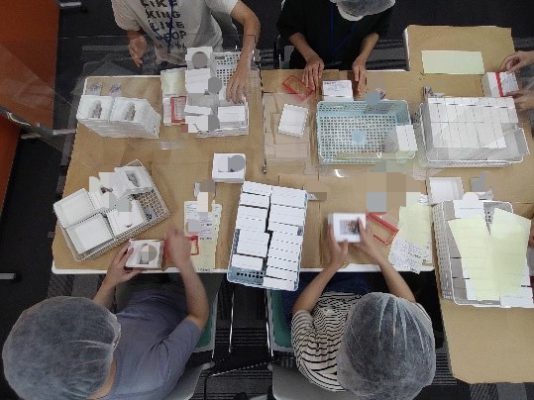 『実務：香水箱の作業』≪就職活動講座報告≫